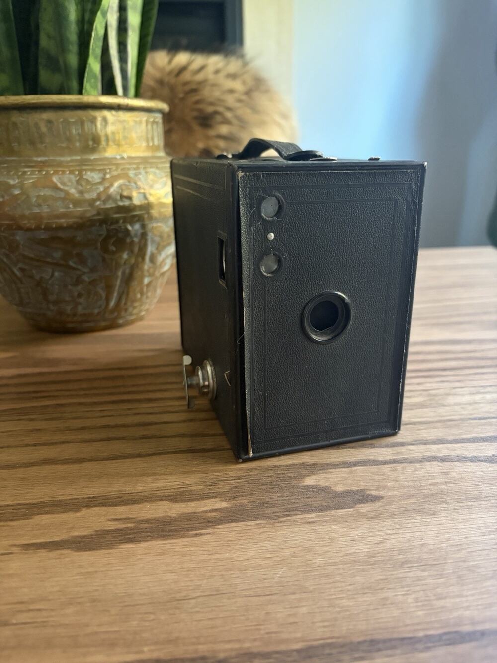 Antique 1920s Eastman Kodak Brownie 2A Model C Box Film Camera